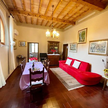 Ferienwohnung La Torre Di Caprera Siena Exterior foto