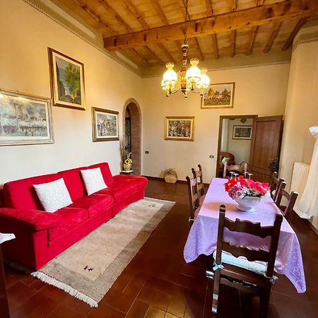 Ferienwohnung La Torre Di Caprera Siena Exterior foto