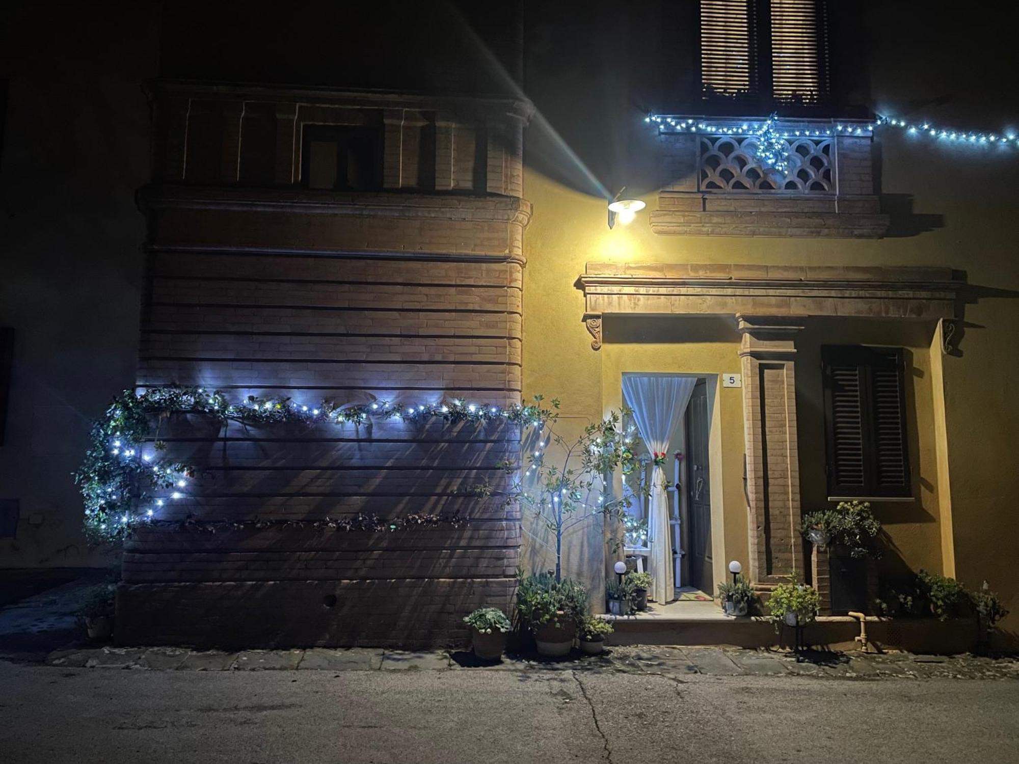 Ferienwohnung La Torre Di Caprera Siena Exterior foto
